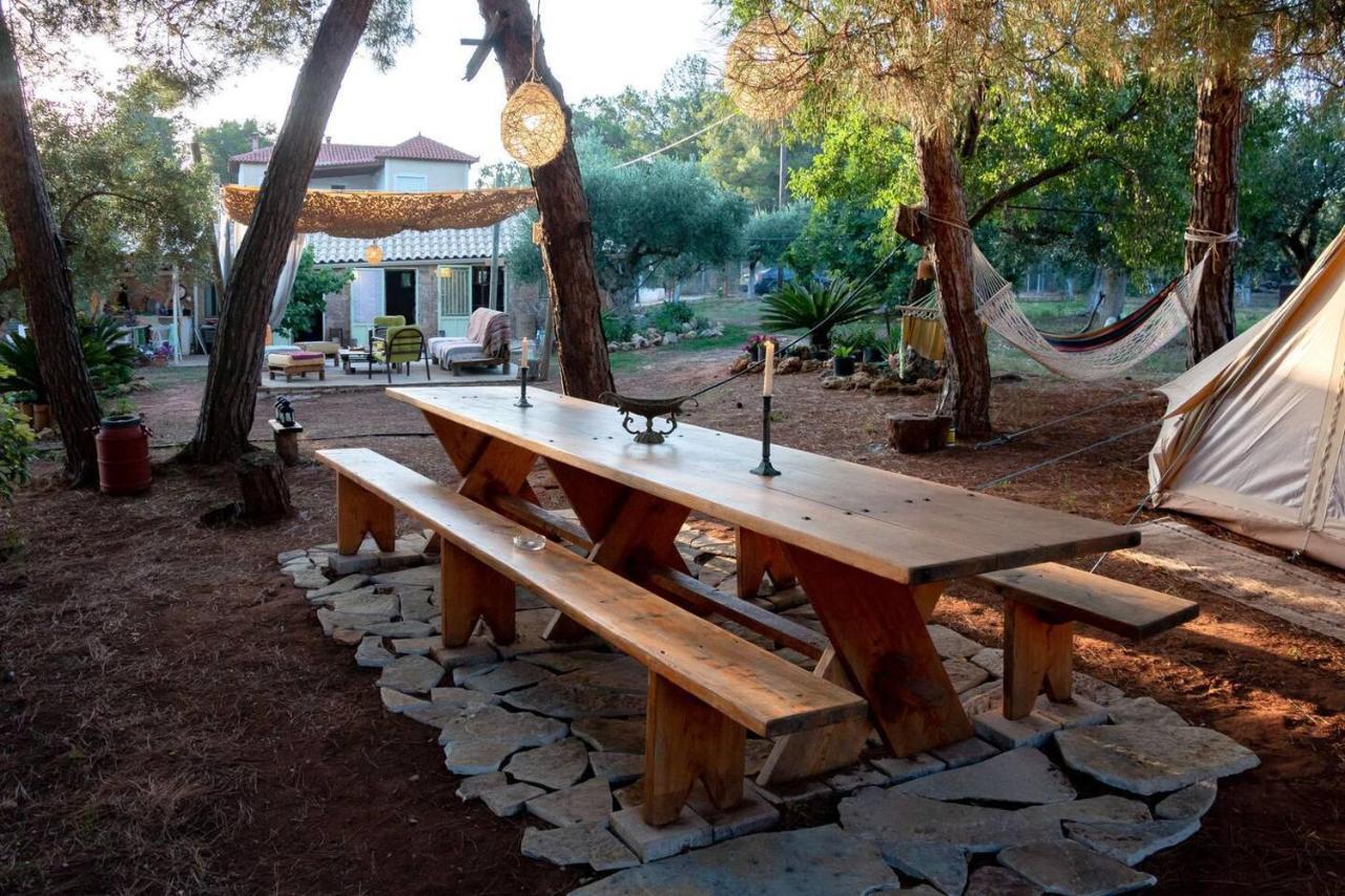 Glamping At A Lovely Tent In Skiaxtro- Marathopoli Villa Bagian luar foto