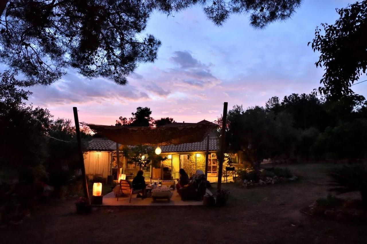 Glamping At A Lovely Tent In Skiaxtro- Marathopoli Villa Bagian luar foto