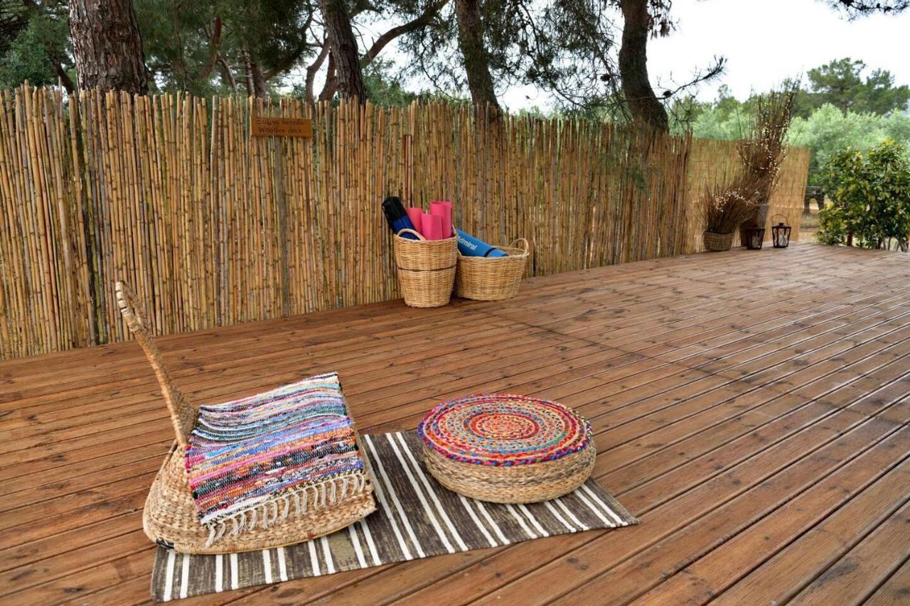 Glamping At A Lovely Tent In Skiaxtro- Marathopoli Villa Bagian luar foto